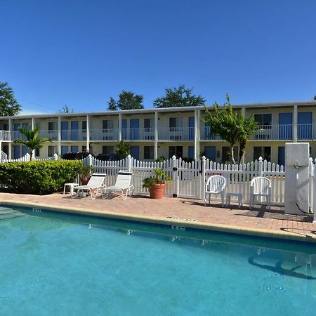 Americas Best Value Inn Bradenton-Sarasota Exterior photo